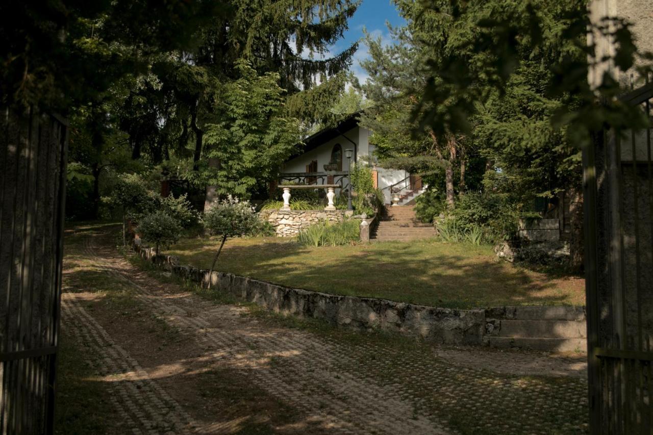 La Villa Del Barone Predaia Exterior photo